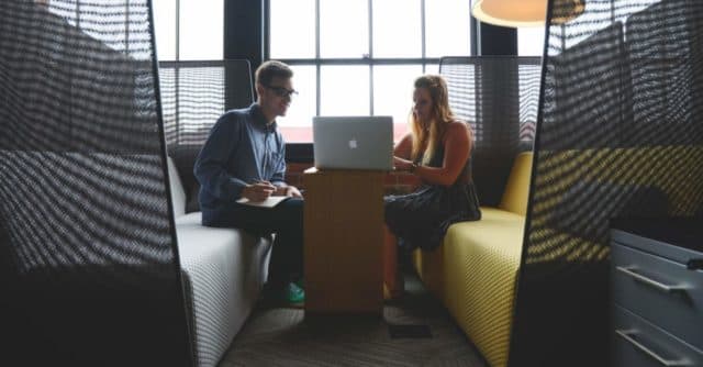 Giving Feedback is Worth It! 6 Reasons Why Giving Feedback is a Win-Win Situation