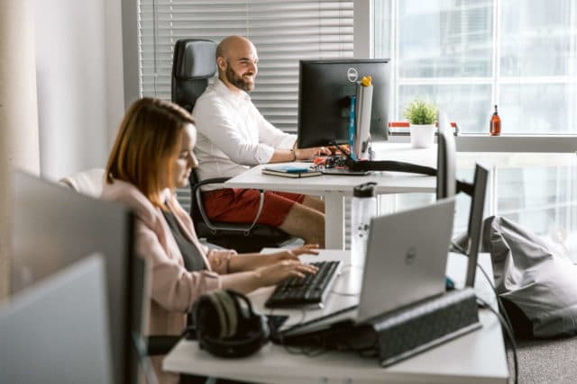 Is It Better to Hire an AI Developer in Your Company or Use an External Company?